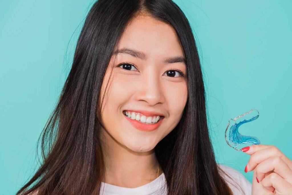 Invisalign Aligners: What to Expect From Your First Tray to Final Smile